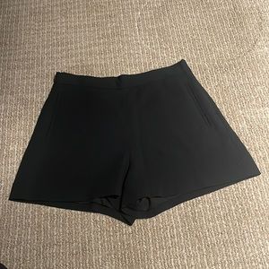 Artizia Wilfred Dress Shorts
